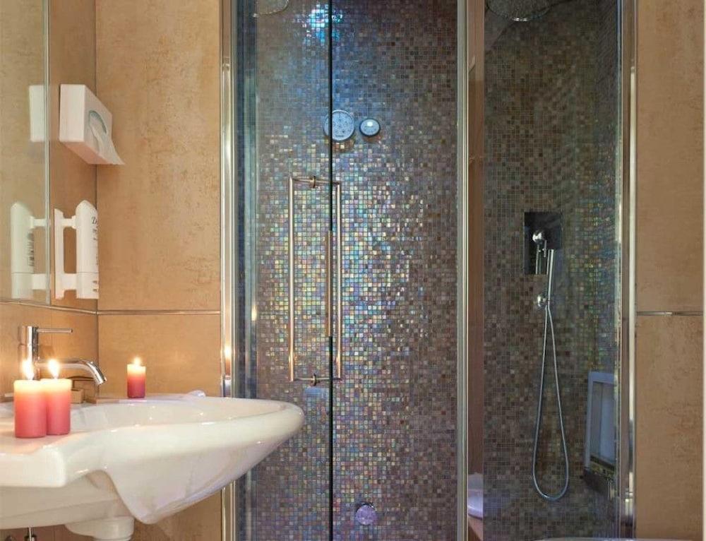 Hotel Derby Exclusive Milano Marittima Exterior photo